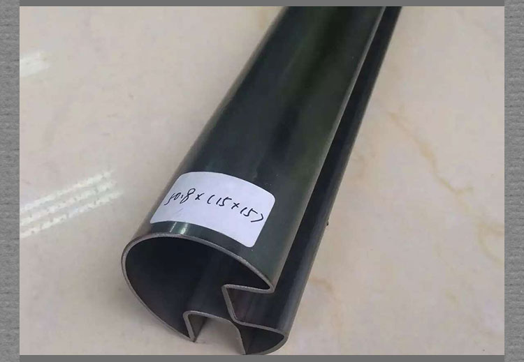 90°度jy网页凹槽管