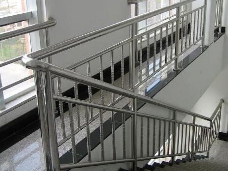 jy网页楼梯护栏扶手管的组成与保养方法