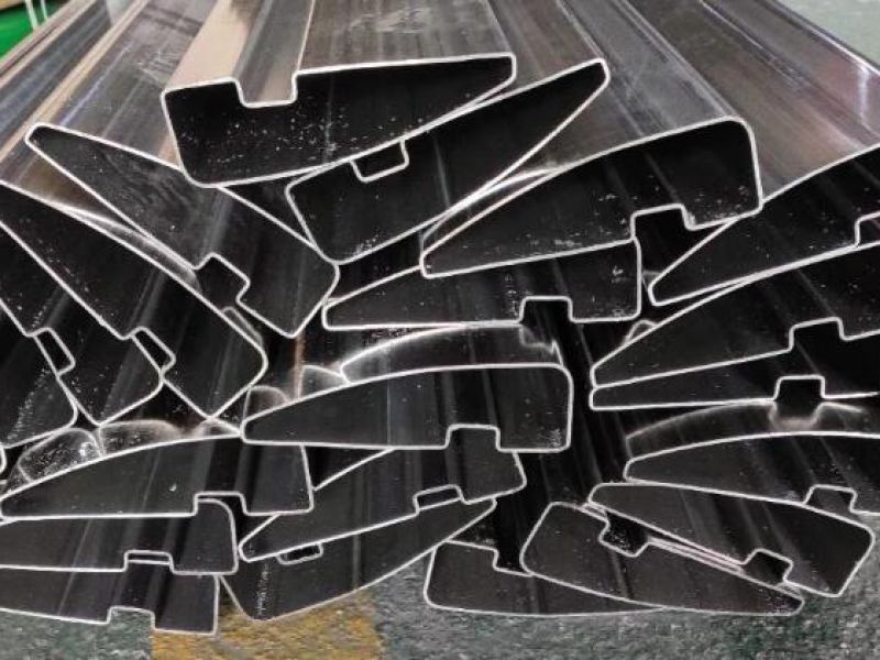 如何采用恒电位法对jy网页异型管进行腐蚀疲劳检测？