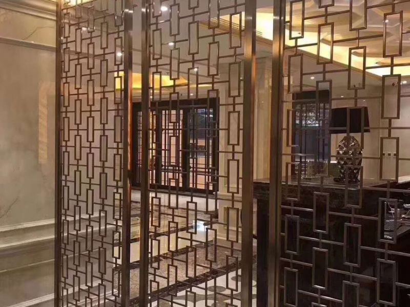 盘点酒店餐厅必备的拉丝钛金jy网页屏风