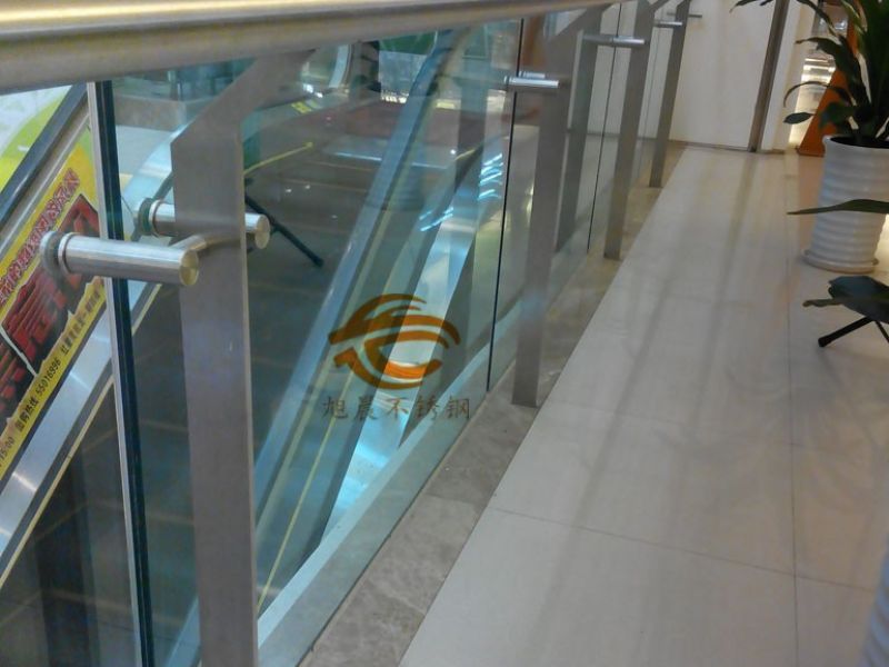 jy网页管厂家*jy网页立柱种类有哪些？