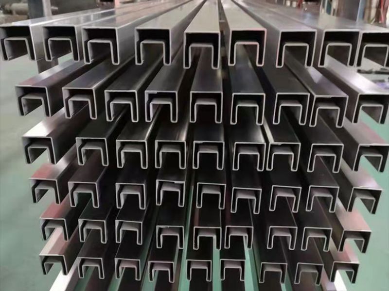 关于对影响jy网页凹槽管粘附堵塞和表面粗糙度的因素进行实验研究